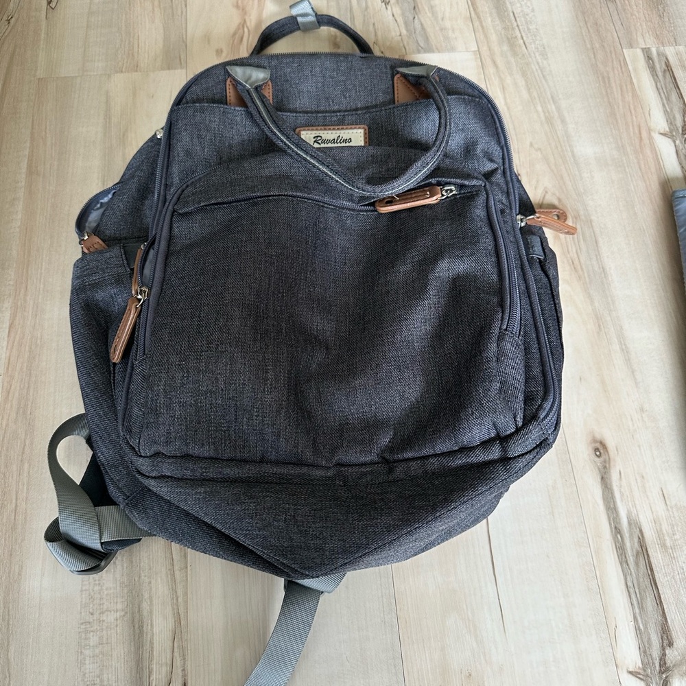 Ravalino Diaper Bag